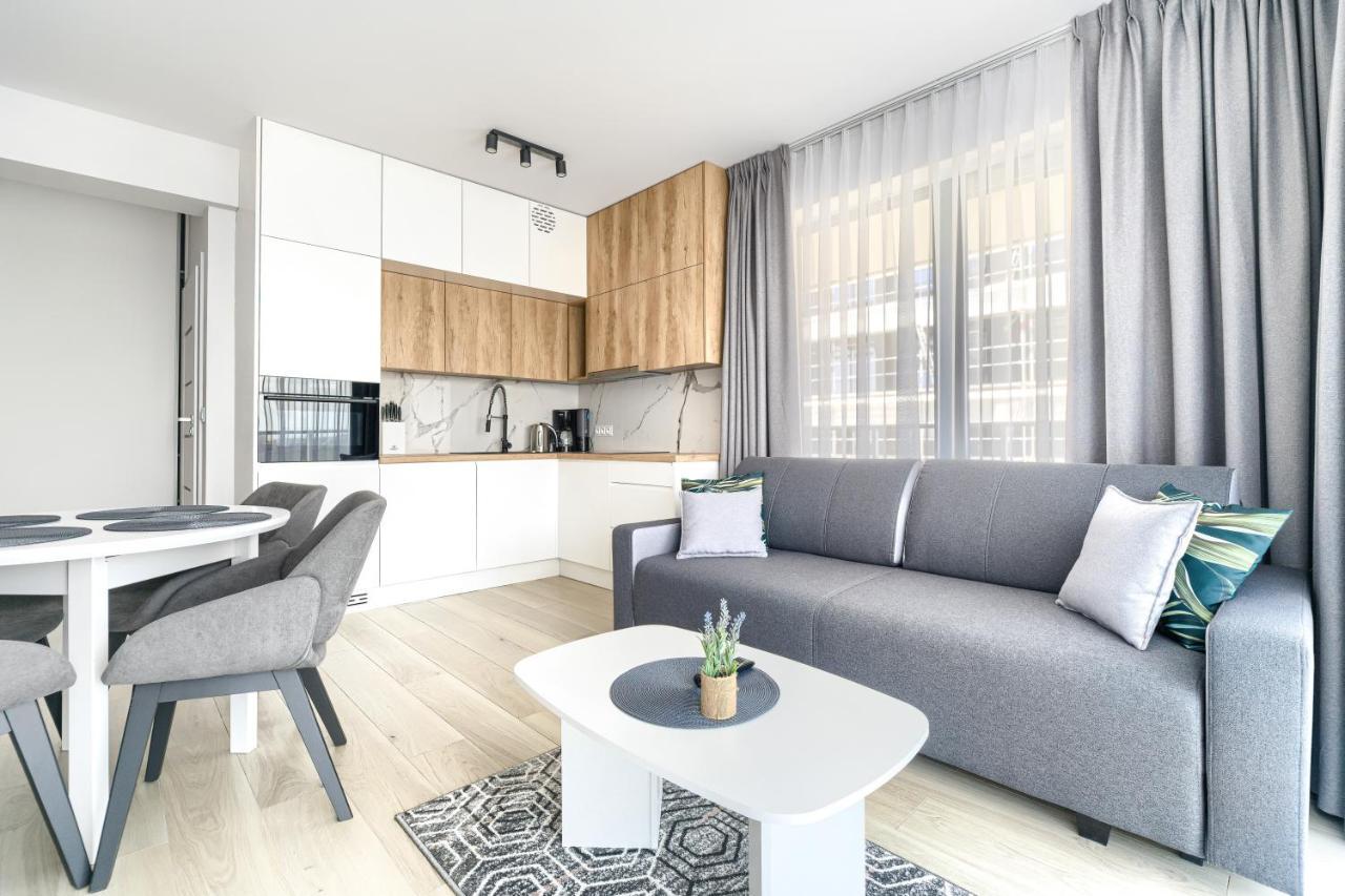 Natural Apartamenty Darlowko Bagian luar foto